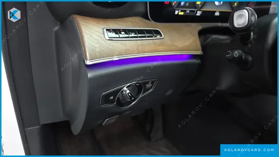 MERCEDES E-CLASS E300 4MATIC EXCLUSIVE