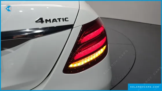MERCEDES E-CLASS E300 4MATIC EXCLUSIVE