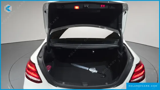 MERCEDES E-CLASS E300 4MATIC EXCLUSIVE