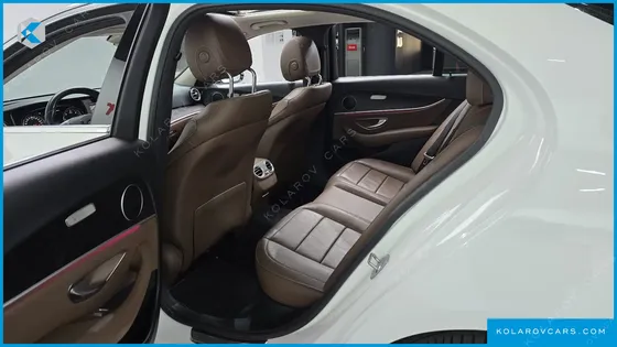 MERCEDES E-CLASS E220D AVANTGARDE