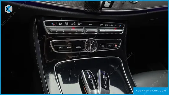 MERCEDES E-CLASS E300 AVANTGARDE