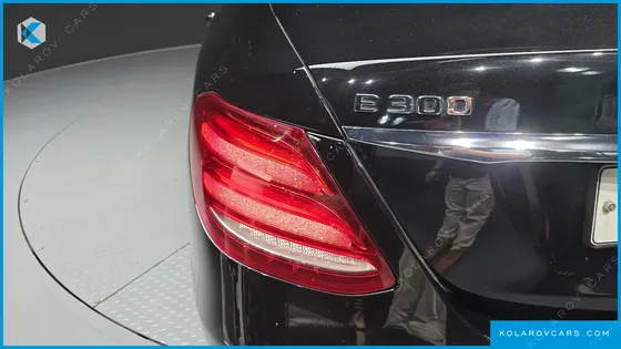 MERCEDES E-CLASS E300 AVANTGARDE