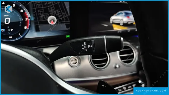 MERCEDES E-CLASS E300 AMG LINE