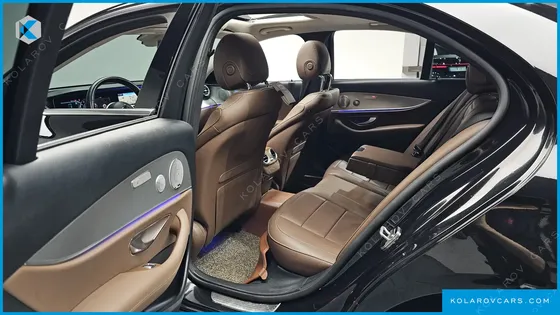 MERCEDES E-CLASS E300 AMG LINE