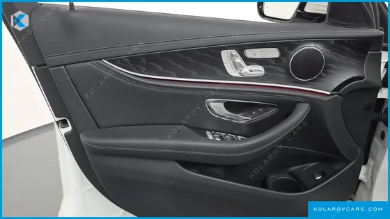 MERCEDES E-CLASS E220D 4MATIC AMG LINE