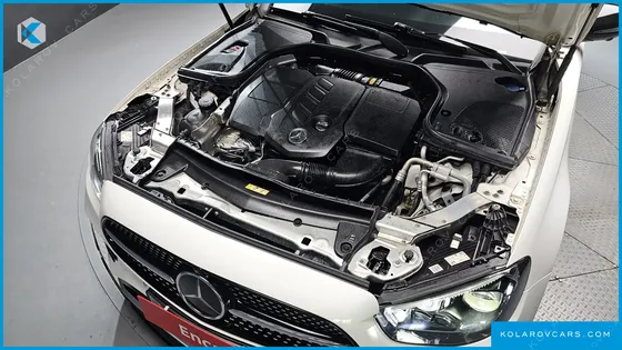 MERCEDES E-CLASS E220D 4MATIC AMG LINE