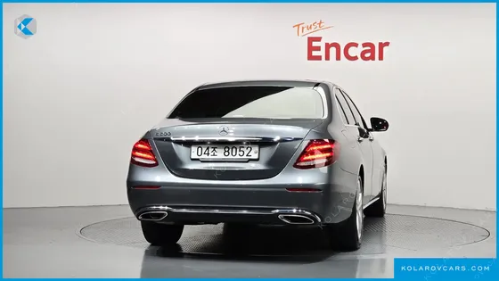 MERCEDES E-CLASS E200 AVANTGARDE