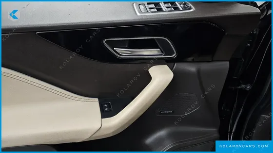 JAGUAR F-PACE 20D PRESTIGE