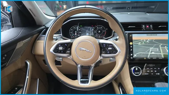 JAGUAR F-PACE D200 SE