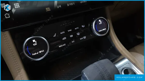 JAGUAR F-PACE D200 SE