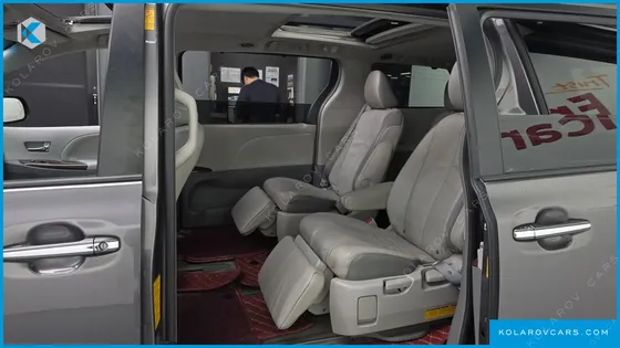 TOYOTA SIENNA 3.5 AWD