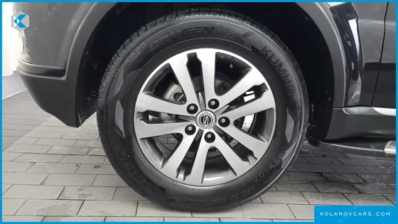 KGM - SSANGYONG REXTON 2.0 4WD RX7