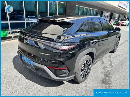 BYD SEALION 7 BASE