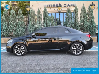 KIA FORTE 1.6 DEXLUE RED PREMIUM