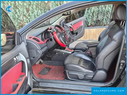 KIA FORTE 1.6 DEXLUE RED PREMIUM