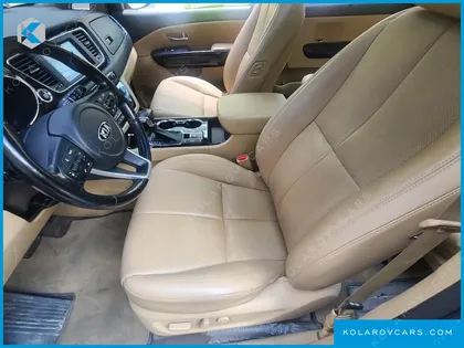 KIA CARNIVAL 9-SEATER NOBLESSE SPECIAL