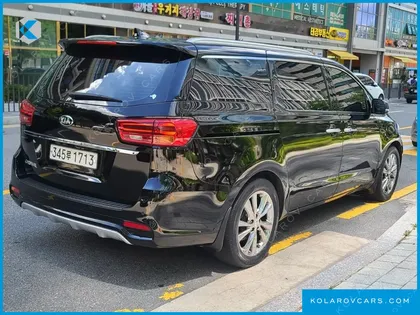 KIA CARNIVAL 9-SEATER NOBLESSE SPECIAL