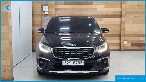KIA CARNIVAL 9-SEATER LUXURY
