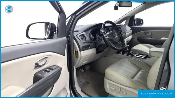 KIA CARNIVAL 11-SEATER PRESTIGE