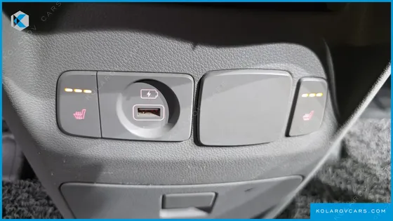 KIA CARNIVAL 11-SEATER PRESTIGE