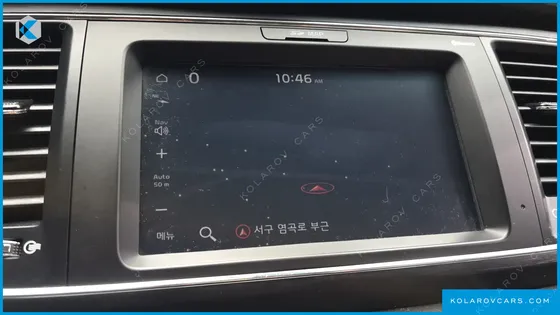 KIA CARNIVAL 9-SEATER LUXURY