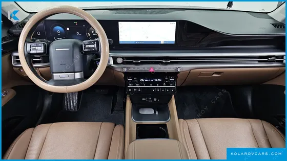 HYUNDAI GRANDEUR 2,5 GASOLINE 2WD