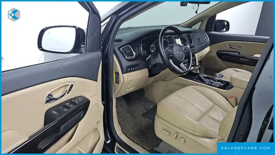 KIA CARNIVAL 9-SEATER NOBLESSE SPECIAL