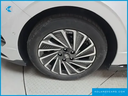 HYUNDAI SONATA EXCLUSIVE