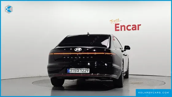HYUNDAI GRANDEUR 2,5 GASOLINE 2WD