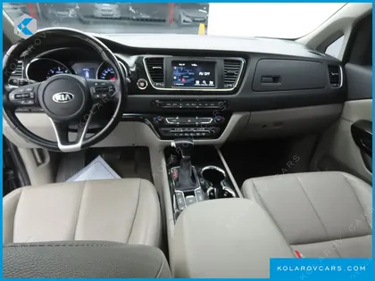 KIA CARNIVAL 9-SEATER NOBLESSE SPECIAL