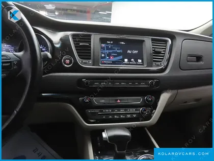 KIA CARNIVAL 9-SEATER NOBLESSE SPECIAL