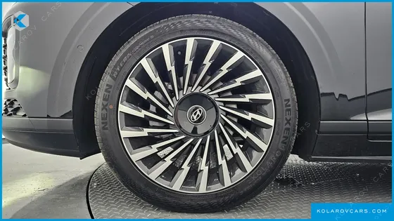 HYUNDAI GRANDEUR CALLIGRAPHY