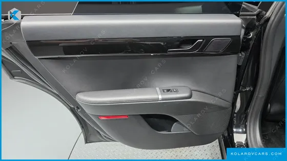 HYUNDAI GRANDEUR 2,5 GASOLINE 2WD