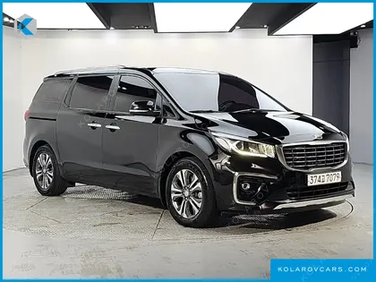 KIA CARNIVAL 9-SEATER LUXURY
