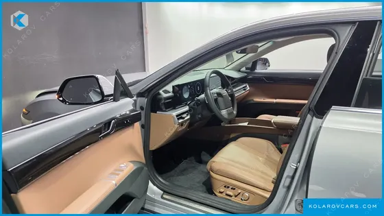 HYUNDAI GRANDEUR 2,5 GASOLINE 2WD