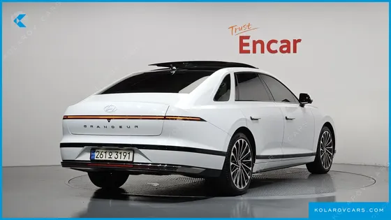 HYUNDAI GRANDEUR CALLIGRAPHY