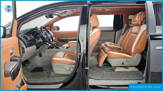 KIA CARNIVAL 9-SEATER LUXURY