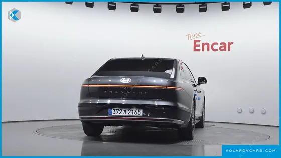 HYUNDAI GRANDEUR EXCLUSIVE
