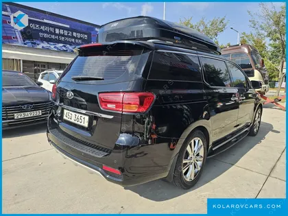 KIA CARNIVAL 9-SEATER PRSTIGE