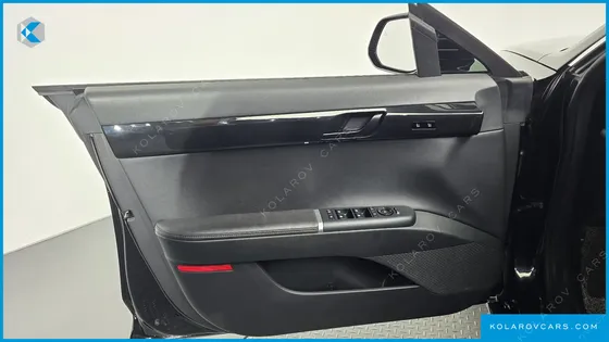 HYUNDAI GRANDEUR EXCLUSIVE
