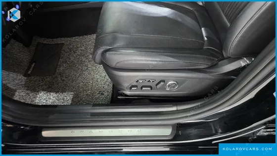 HYUNDAI GRANDEUR EXCLUSIVE