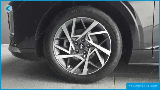 HYUNDAI GRANDEUR EXCLUSIVE