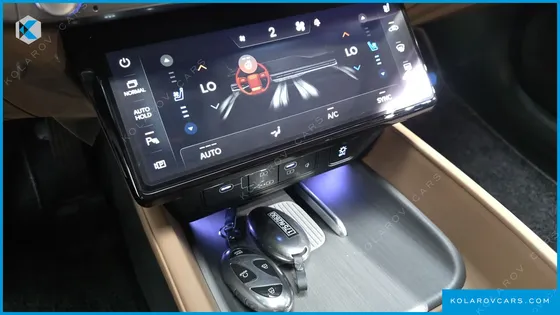HYUNDAI GRANDEUR 2,5 GASOLINE 2WD