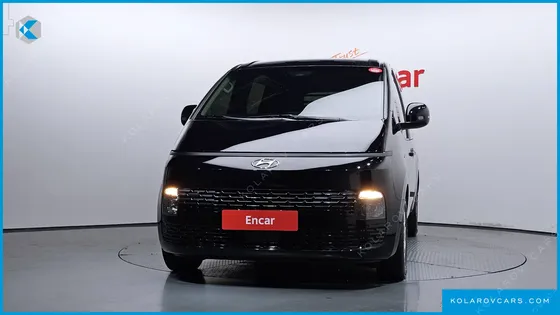 HYUNDAI STARIA CARGO 5-SEATER