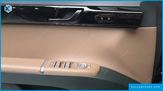 HYUNDAI GRANDEUR 2,5 GASOLINE 2WD