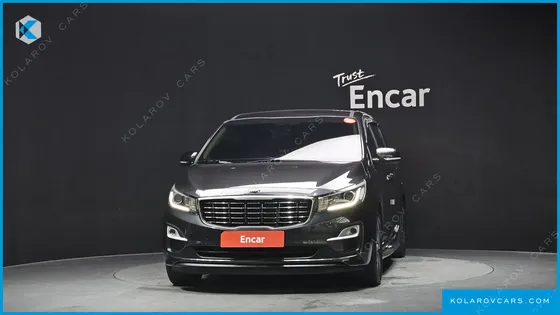 KIA CARNIVAL 11-SEATER DELUXE
