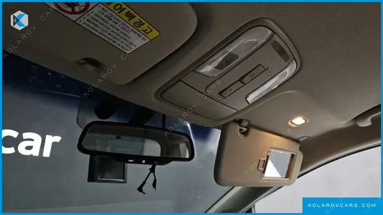 KIA CARNIVAL 11-SEATER DELUXE