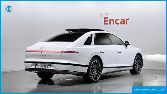 HYUNDAI GRANDEUR CALLIGRAPHY