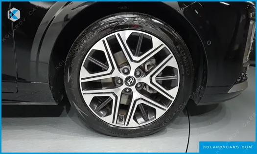 HYUNDAI GRANDEUR 2,5 GASOLINE 2WD