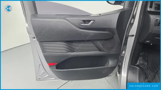 HYUNDAI STARIA CARGO 3-SEATER